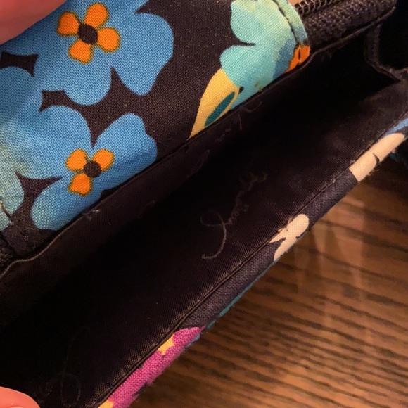 NWOT Vera Bradley purse and money holder - Picture 9 of 9